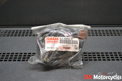 Yamaha genuine new fzs1000 fz1000s 2002 switch gear pn 5lv-83963-01