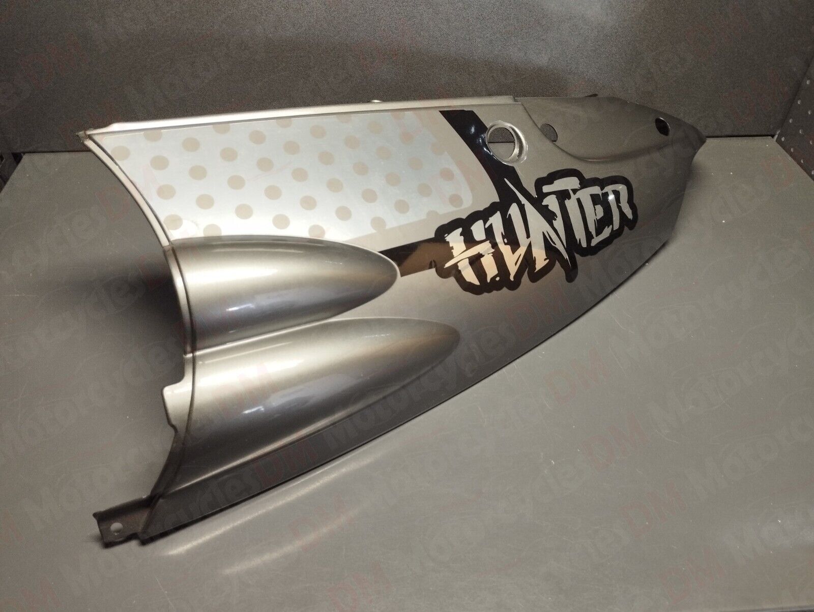 Derbi genuine new Hunter left side panel pn 00g004905103