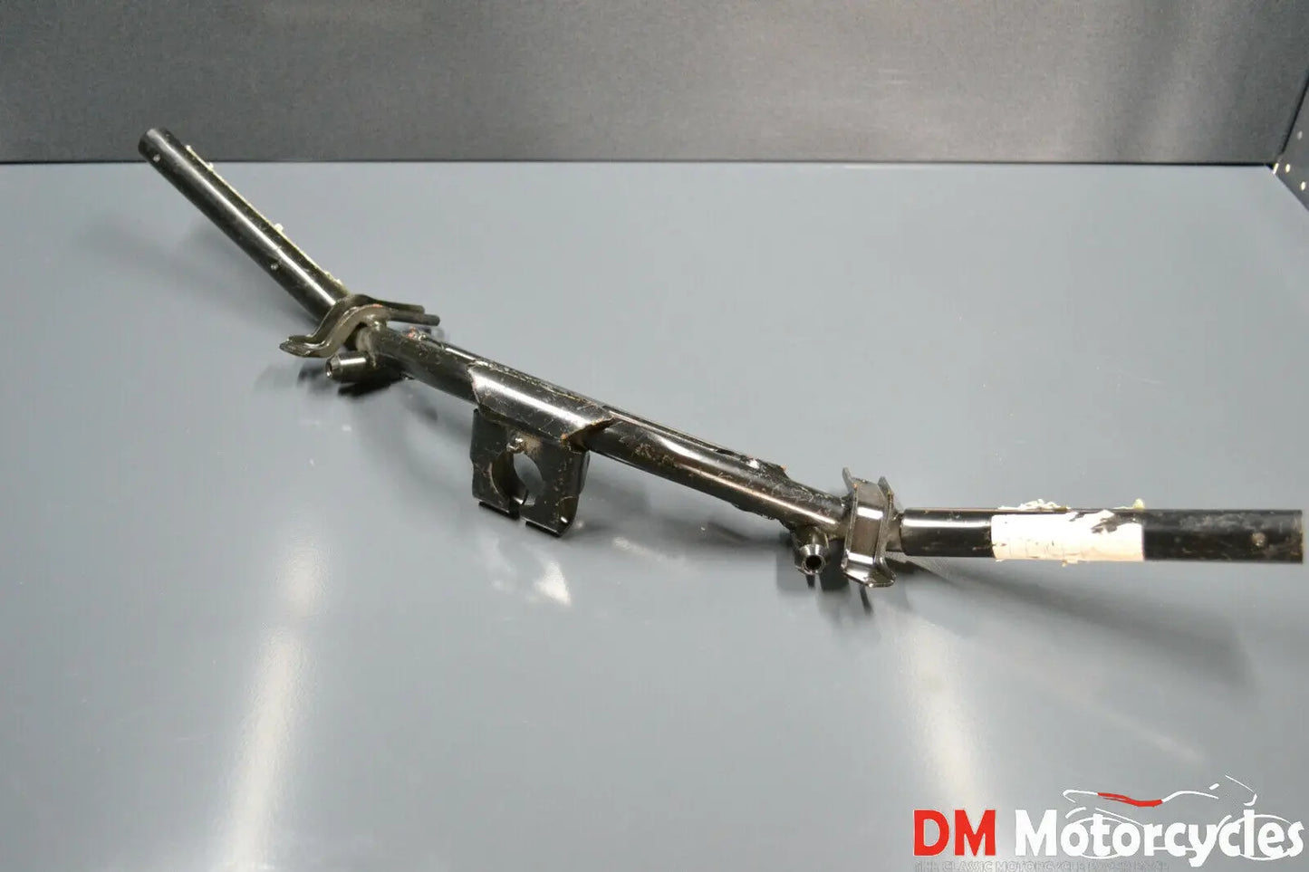 Piaggio genuine new typhoon 50 2005 handlebar steering pn 5832314