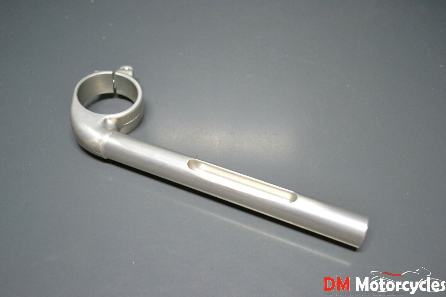 Yamaha Genuine new yzf1000 yzf 1000 97 01 rh handlebar clip on pn 4sv-26122-10