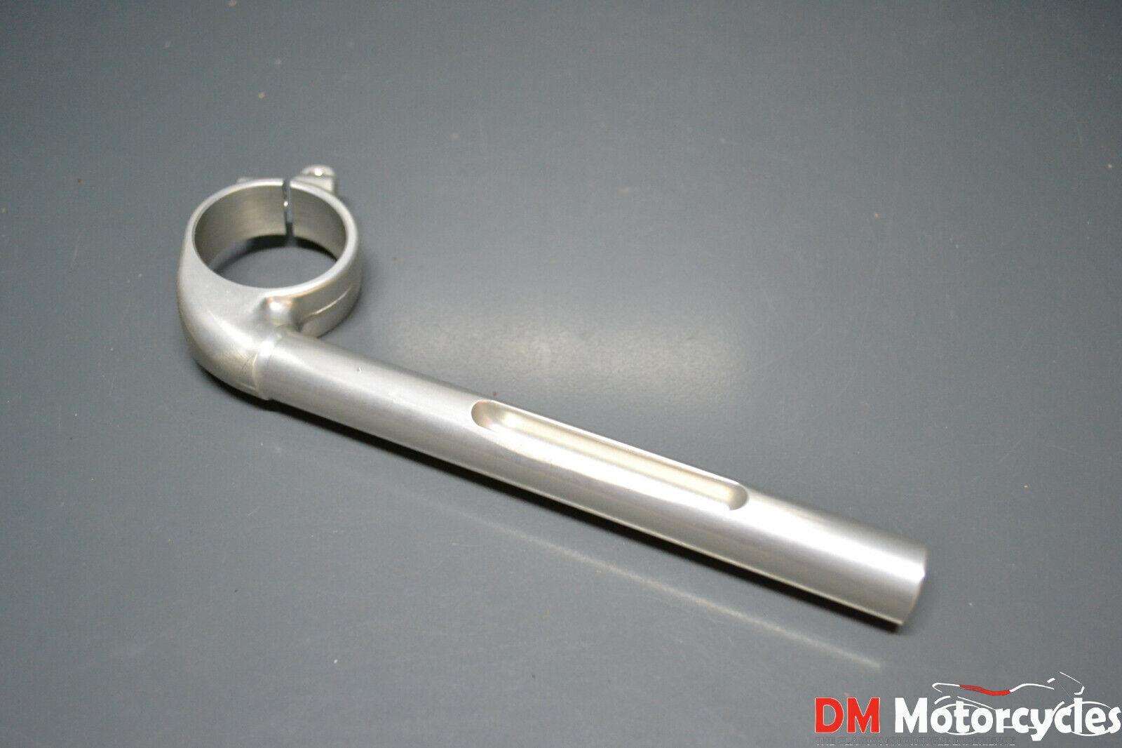 Yamaha Genuine new yzf1000 yzf 1000 97 01 rh handlebar clip on pn 4sv-26122-10