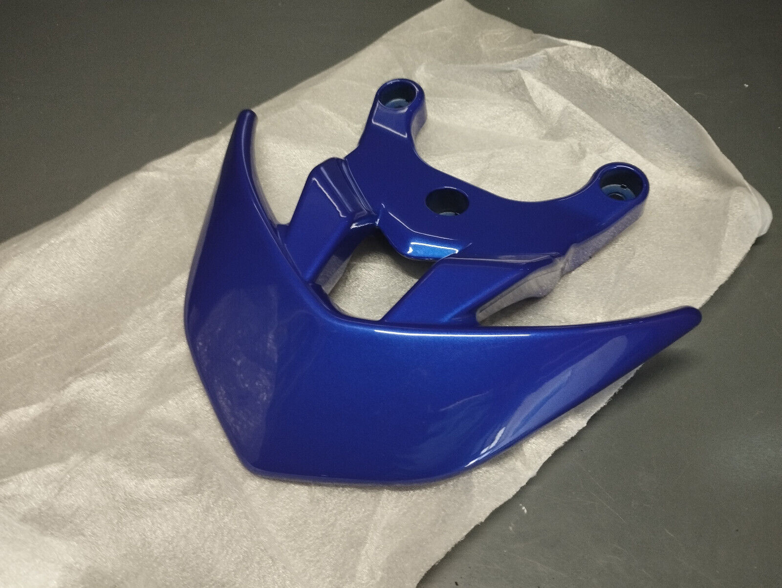 Peugeot genuine new jet force 50 rear spoiler handle blue pn 747530