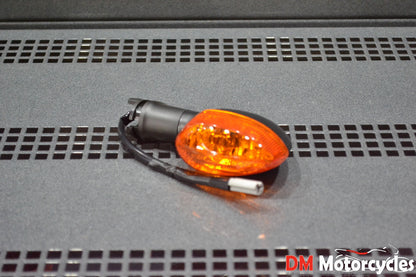 YAMAHA GENUINE NEW YZF R1 R6 FZ6 2006 - 2010 REAR INDICATOR A PN 2CO-83330-10