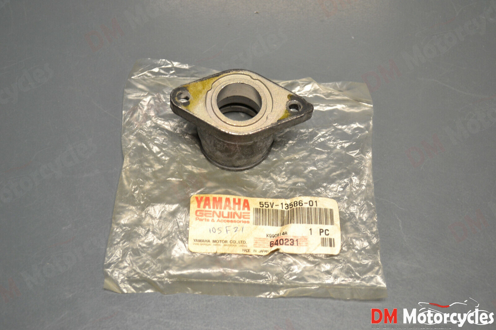 Yamaha genuine new xt350 xt 350 intake manifold joint pn 55v-13586-00