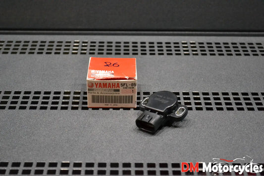 YAMAHA GENUINE NEW FZ1 FZ6 YZF R1 THROTTLE POSITION SENSOR PN 5FL-85885-02