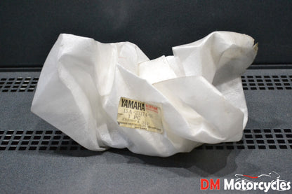 Yamaha genuine nos xt125 xt200 82 - 83 headlight stay pn 15a-23174-00