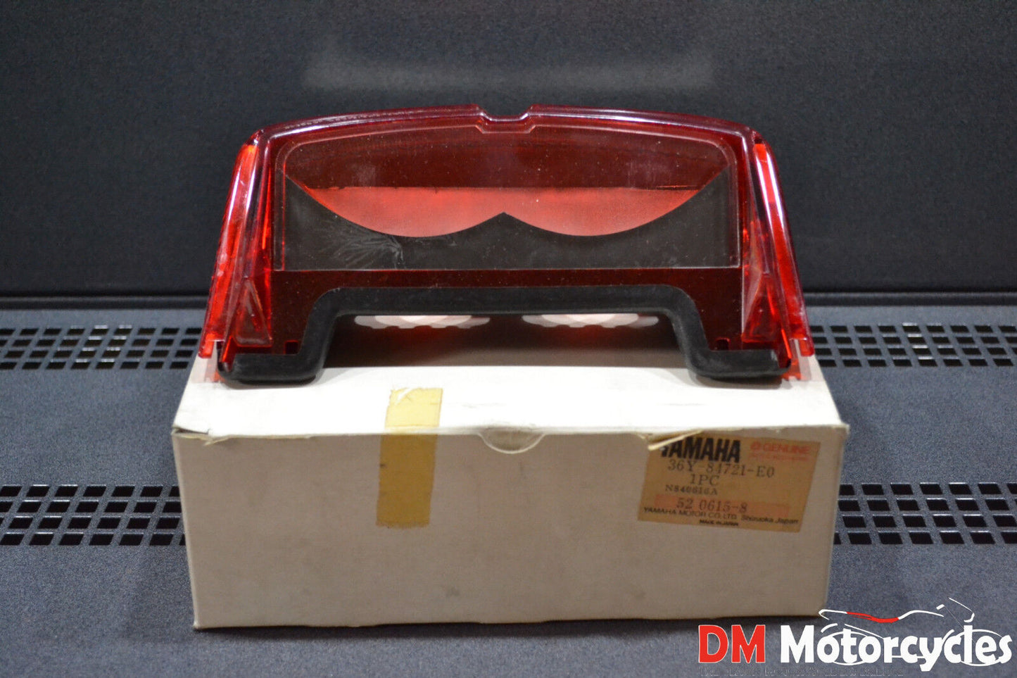 Yamaha genuine nos fj1100 fj 1100 1985 tail light lens assy pn 36y-84721-e0