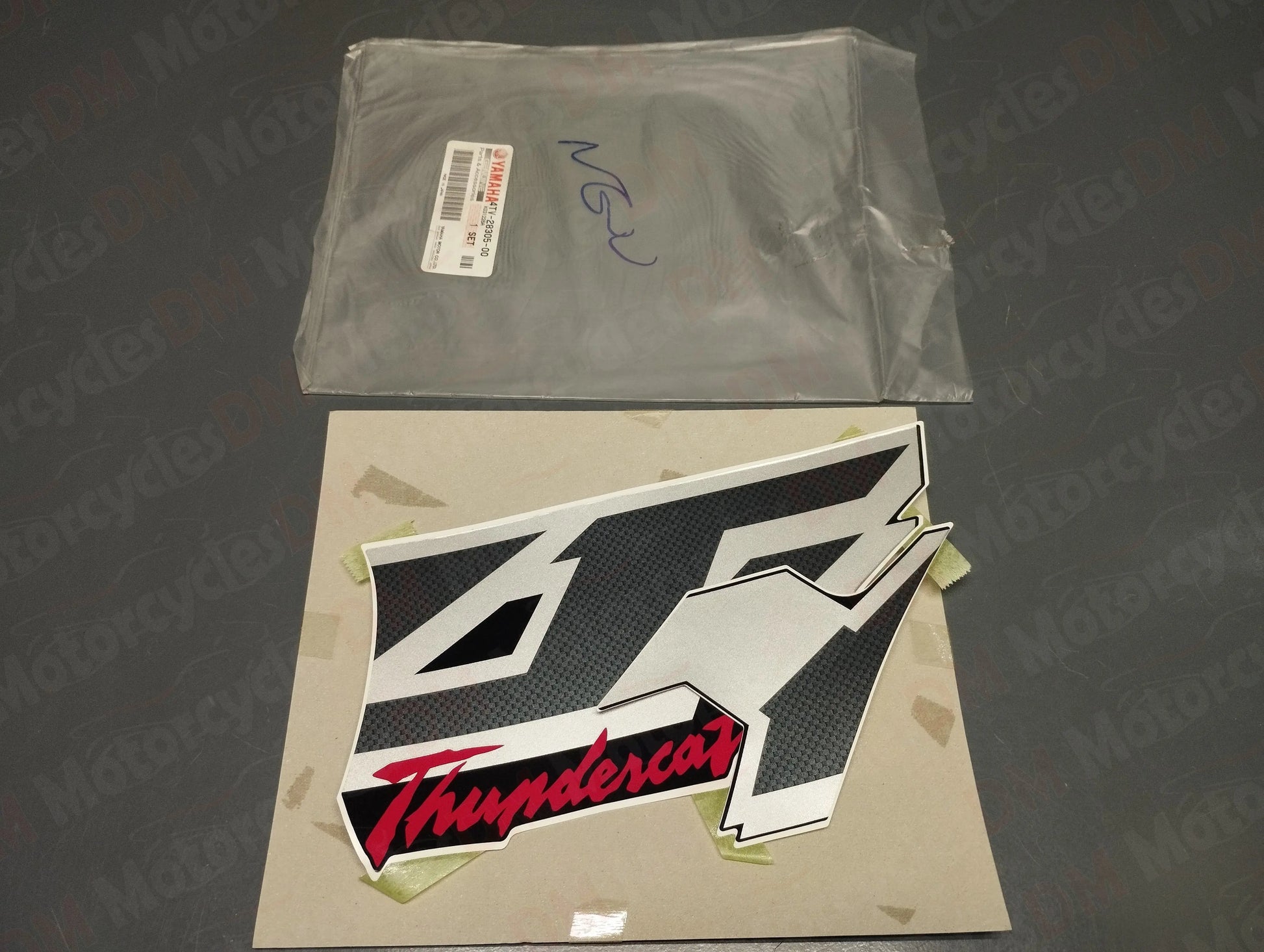 Yamaha oem new under cover 4 graphic set decal for yzf 600r Thundercat '98 pn 4tv-28305-00