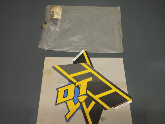 Yamaha oem new fuel tank graphic set decal for dt 175 pn 37n-24240-20 (punctured) Yamaha
