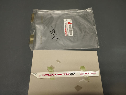 Yamaha genuine new yzf r1 2002 emblem sticker decal pn 5pw-28338-00 - Www.dm-motorcycles.com