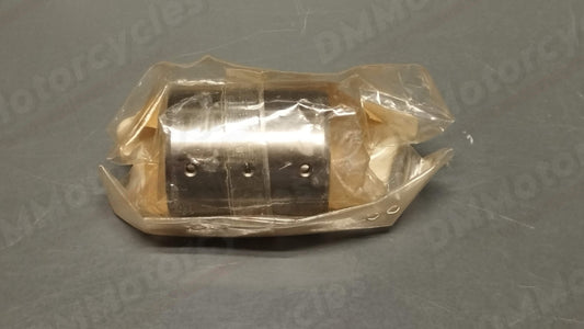 Yamaha genuine new YZF R1 04 - 08 primary driven gear spacer pn 5vy-16181-00