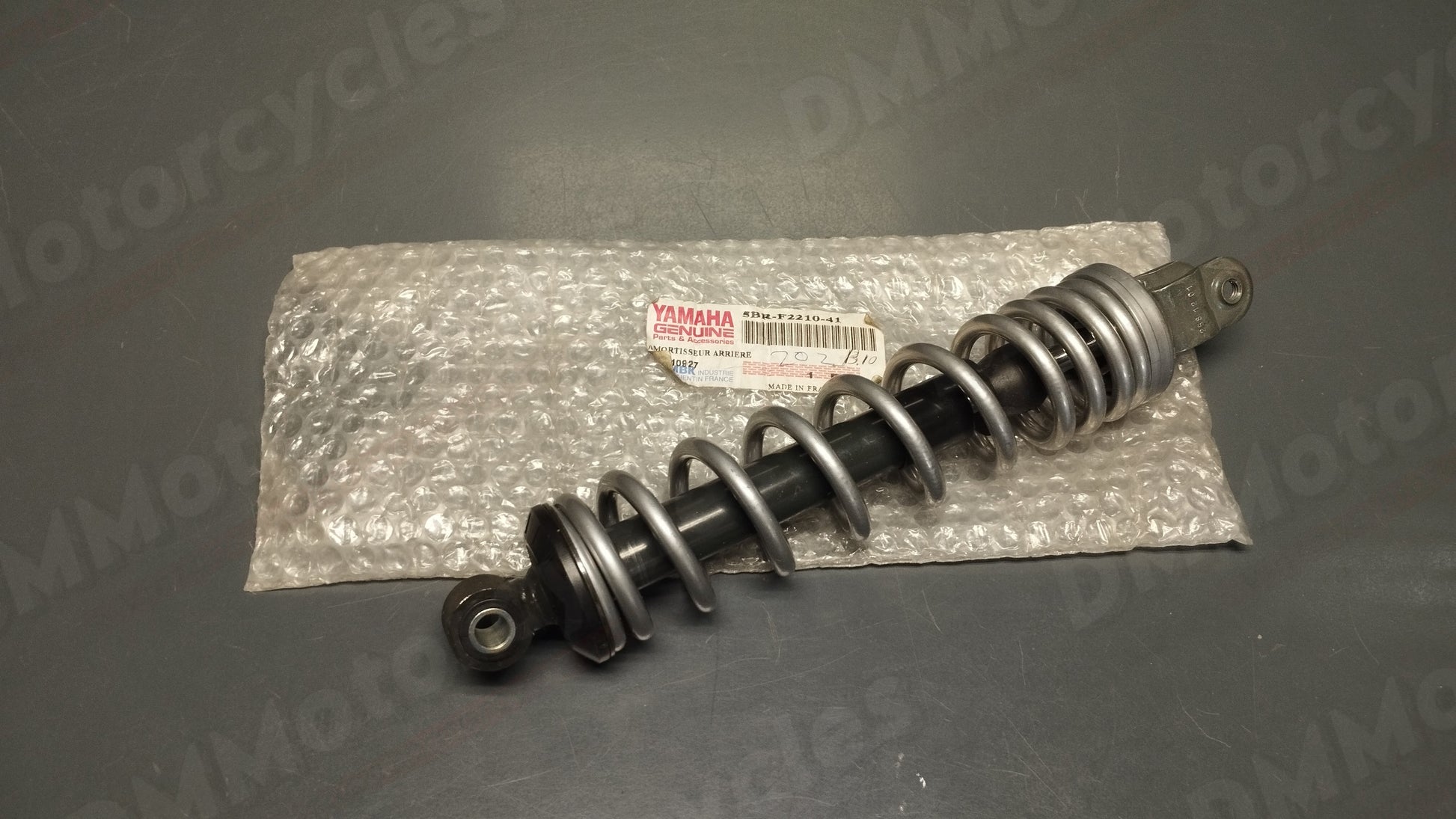 Yamaha genuine new YQ50 Aerox rear shock absorber pn 5br-f2210-41