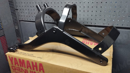 Yamaha genuine new xvz 1300 royal star fender sub frame pn 4NK-21190-00