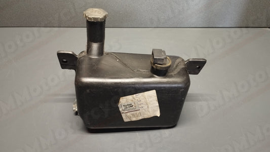 Piaggio genuine new oil tank for gilera runner 50 125 180 pn 574641
