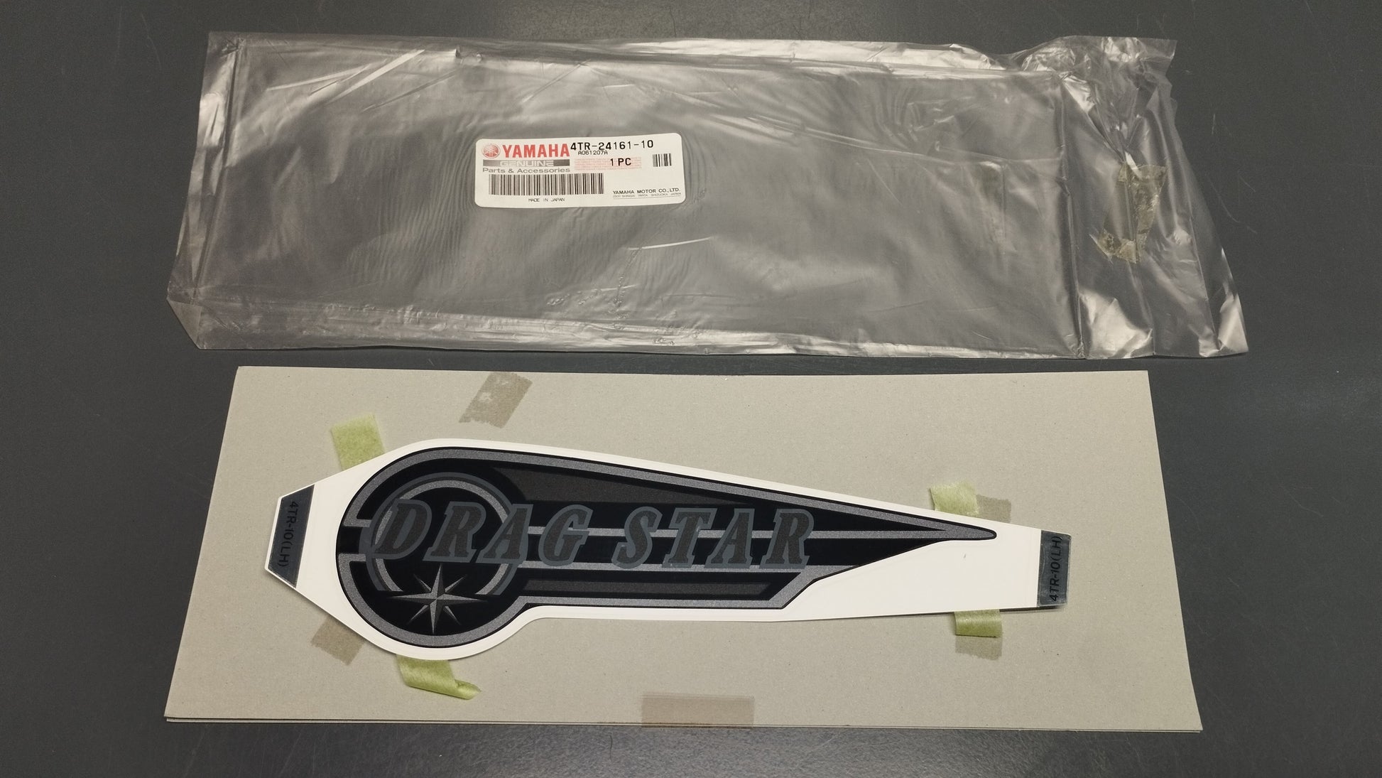 Yamaha genuine new dragstar xvs 650 97 xvs 400 96 97 emblem 1 pn 4tr-24161-10