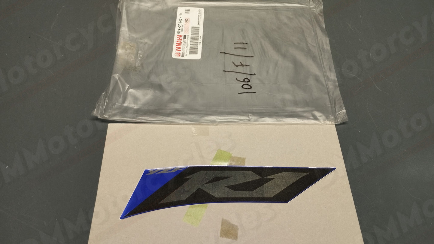 Yamaha genuine new yzf r1 2003 emblem 1 sticker decal pn 5pw-2834c-10