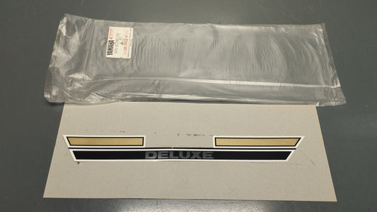 Yamaha genuine nos oil tank sticker deluxe decal pn 372-21785-00