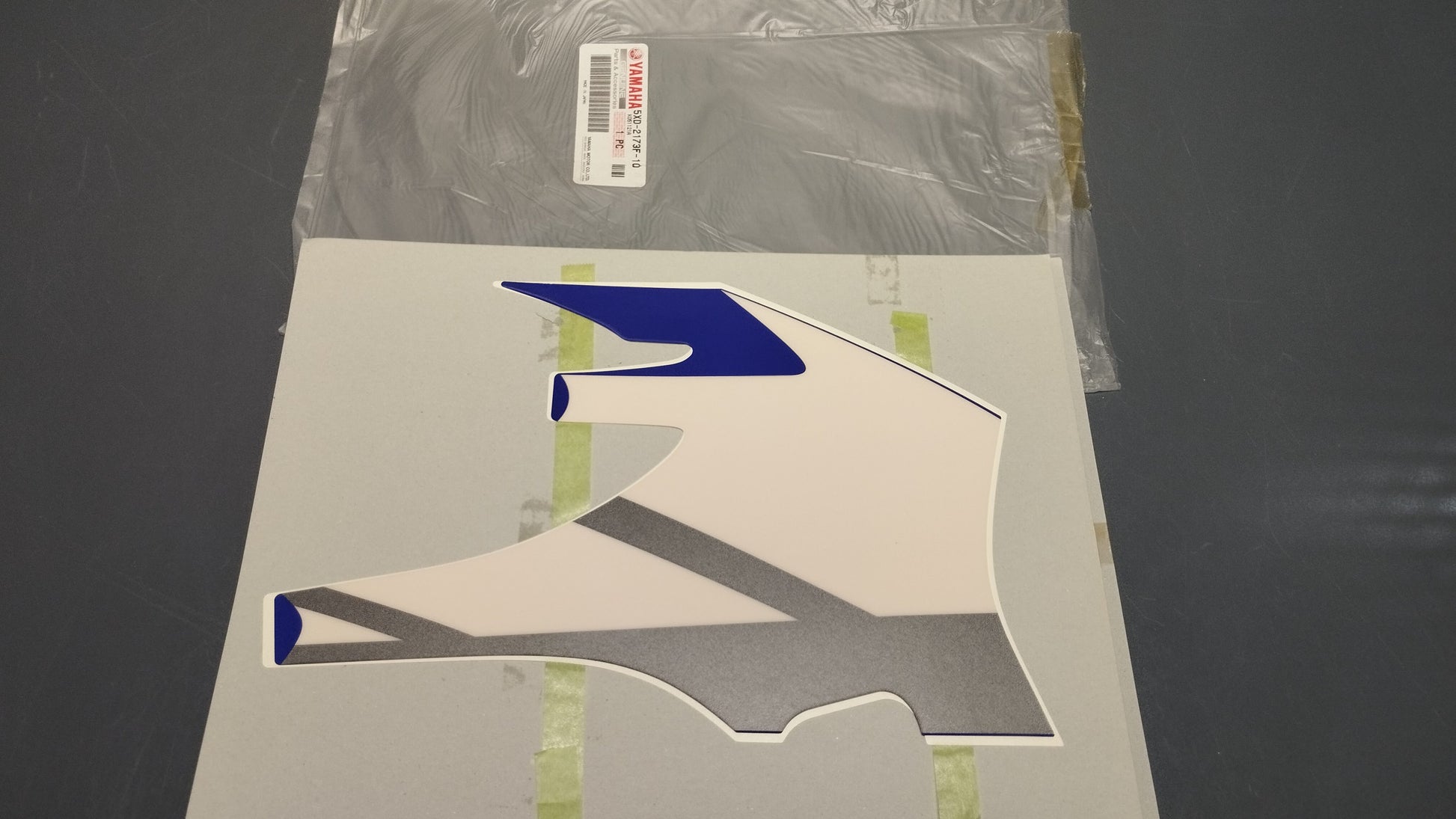 Yamaha genuine new yz250 yz450 wr250 wr450 2005 graphic 2 side cover decal pn 5xd-2173f-10