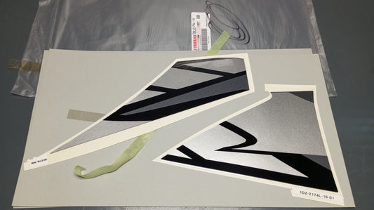 Yamaha genuine new xt660 2004 2005 graphic set 2 decal pn 1d2-2174l-10 - Www.dm-motorcycles.com
