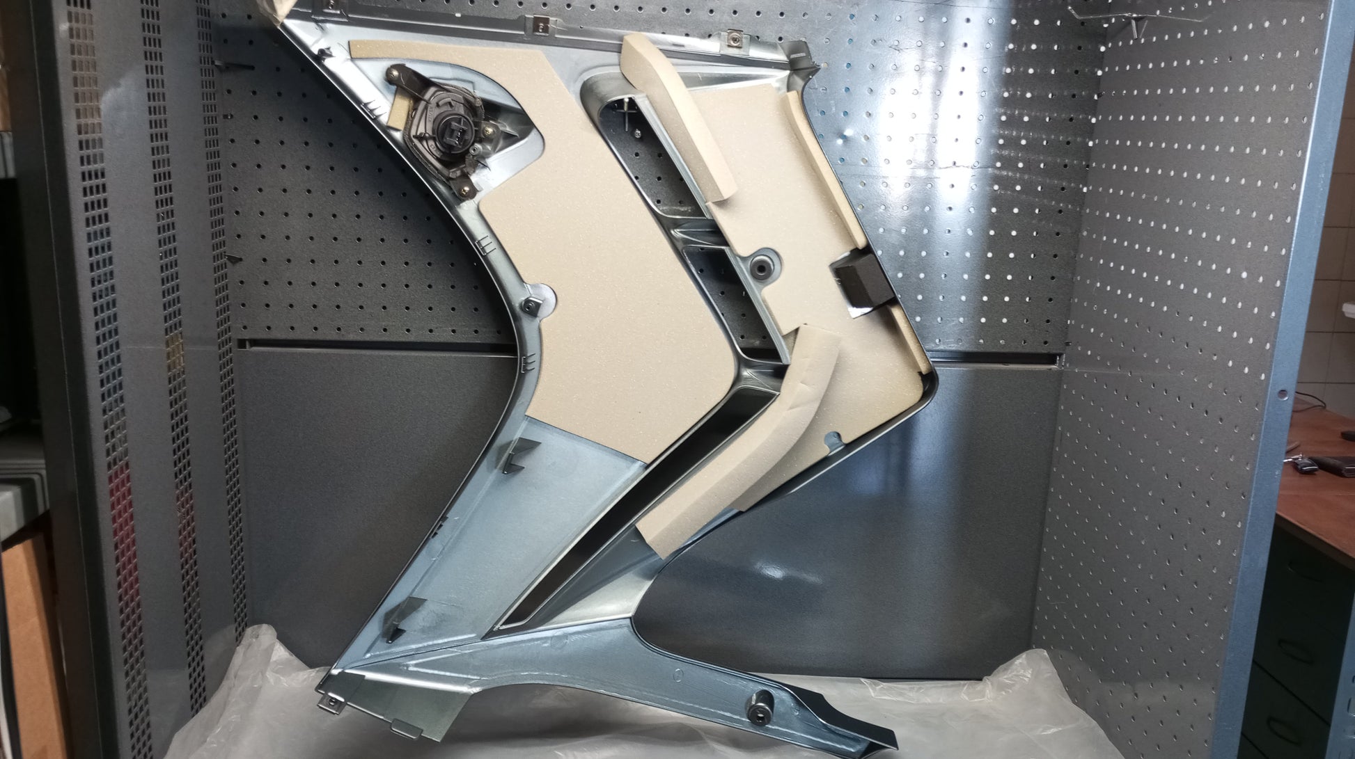 Yamaha genuine new fjr1300 2003 04 cowling lower front body panel pn 5vs-y283k-20-p2