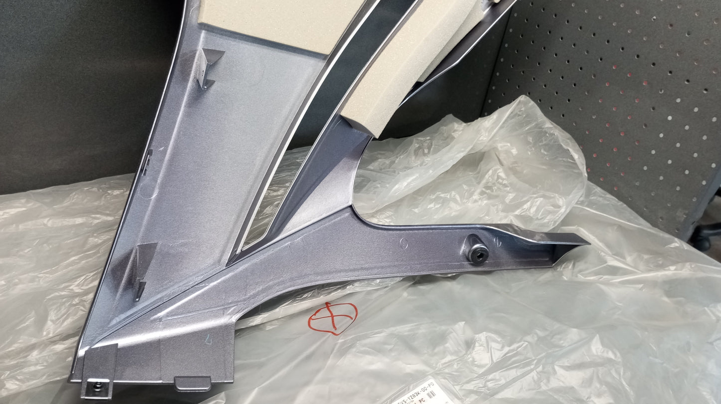 Yamaha genuine new fjr1300 2003-05 cowling lower front right body panel pn 5vs-y283k-00-p0