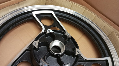 Yamaha genuine nos fj600 1984-90 xj600 1984-91 rear cast wheel rim pn 33m-25338-20-98