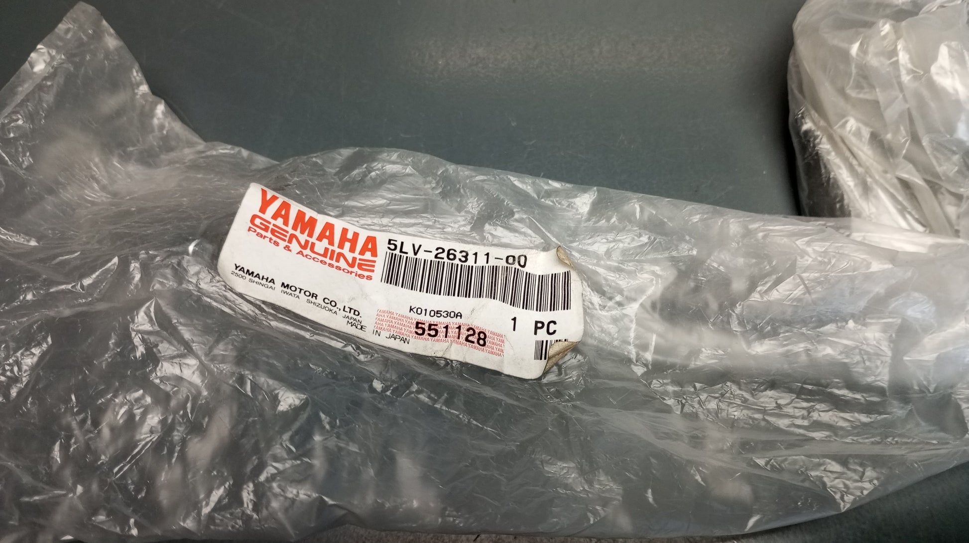 Yamaha genuine new fzs1000 fazer 2001-2005 throttle 1 cable pn 5lv-26311-00