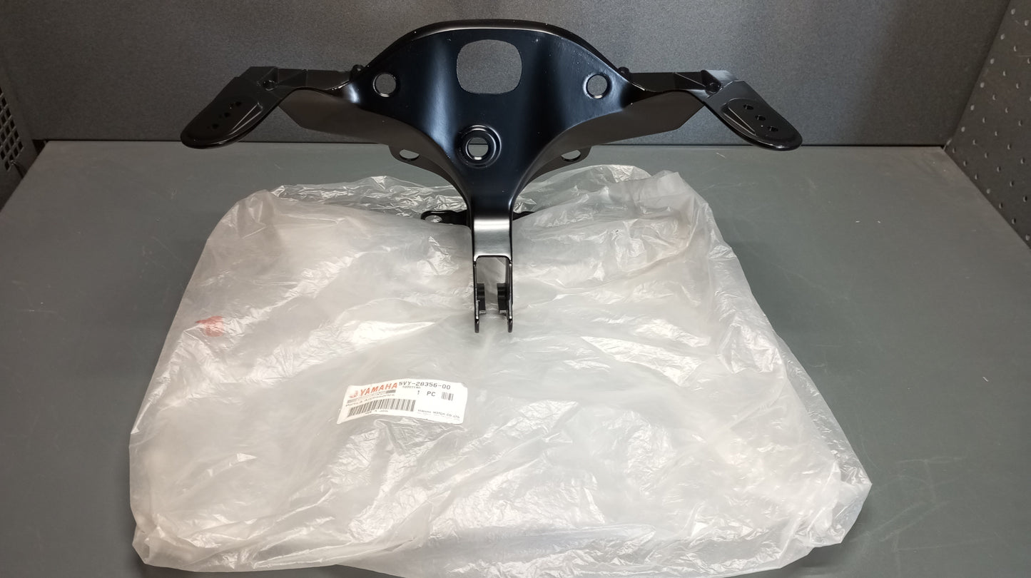 Yamaha genuine new yzf r1 2004 - 2006 fairing stay bracket pn 5vy-28356-00