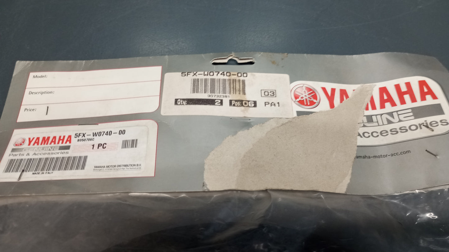 Yamaha genuine new scooter rear carrier mount base pn 5fx-w0740-00