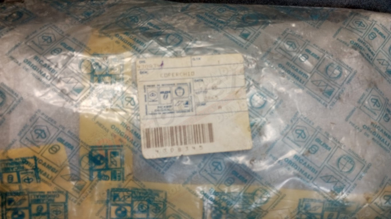 Piaggio genuine new zip et2 lx lxv s sfera transmission cover pn 4308345
