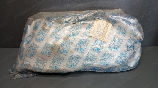 Piaggio genuine new vespa et4 125 crankcase cover pn 4836215