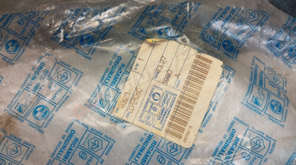 Piaggio genuine new vespa et4 125 crankcase cover pn 4836215