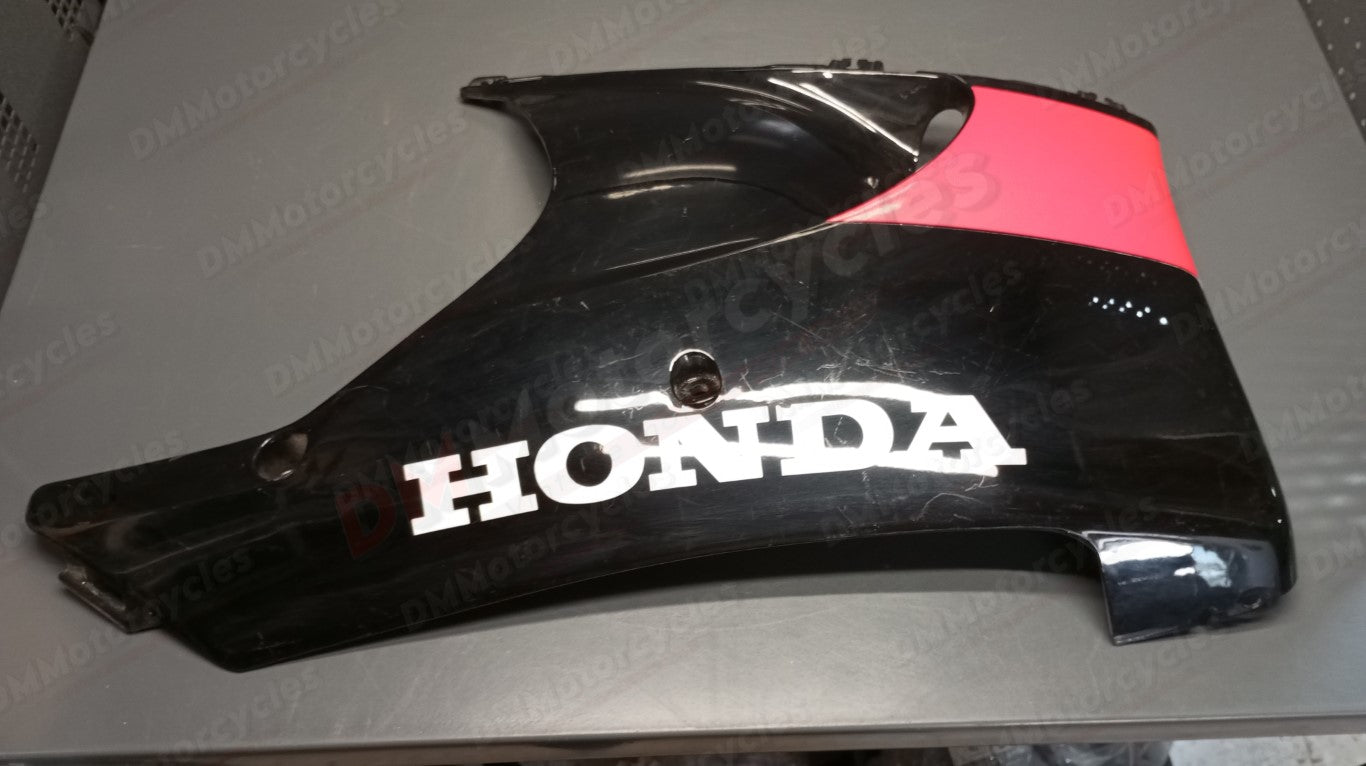 Honda genuine used cbr900rr fireblade 1996-99 right lower belly fairing cowl