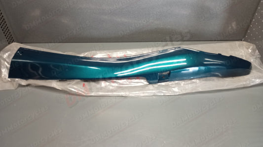 Yamaha genuine new yp125 majesty 1998 mole 1 left body panel pn 5ca-f7496-00-p4