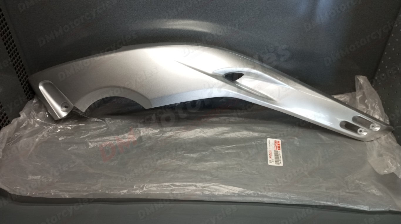 Yamaha genuine new xp500 tmax 500 2001-2003 right fairing pn 5gj-2172w-00-p0
