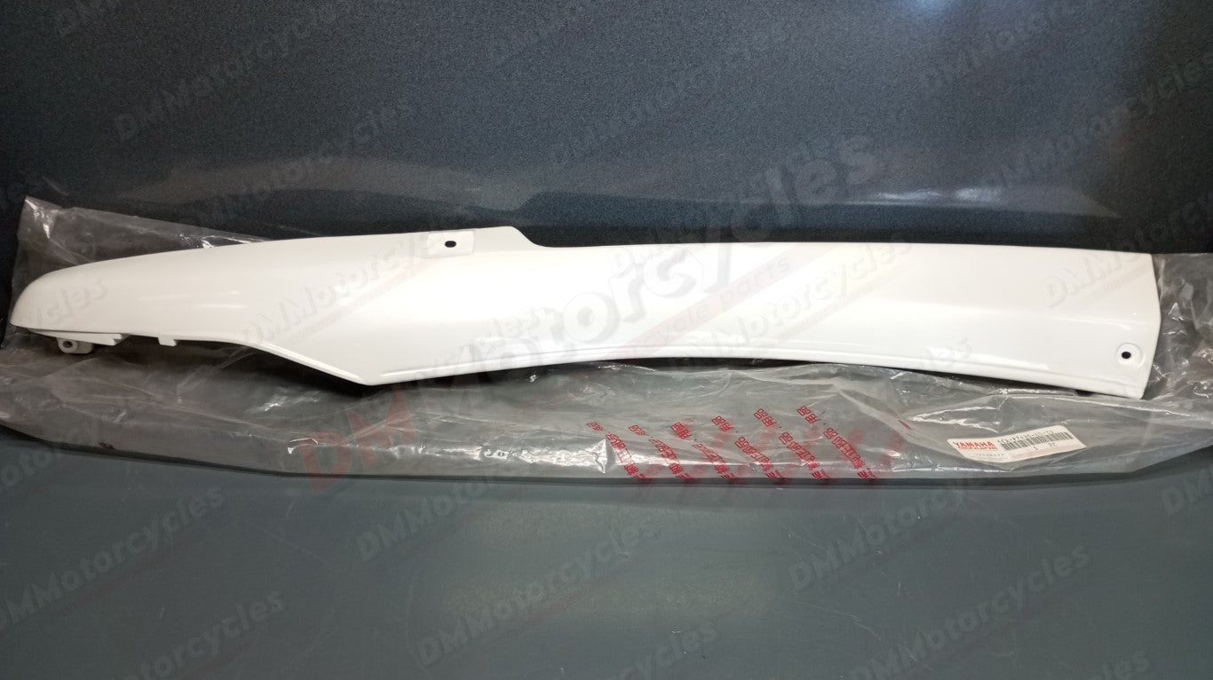 Yamaha genuine new yp125 majesty mole1 left body panel pn 5ca-f7496-00-y9
