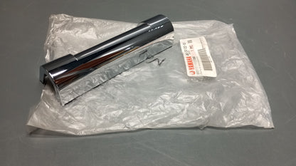 Yamaha genuine new xv1600 1700 xvs1100 650 400 xvz1300 turn signal outer cover pn 4nk-23122-01