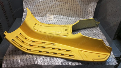 Piaggio genuine new vespa lx lxv s footwell cover yellow pn 62212440gp