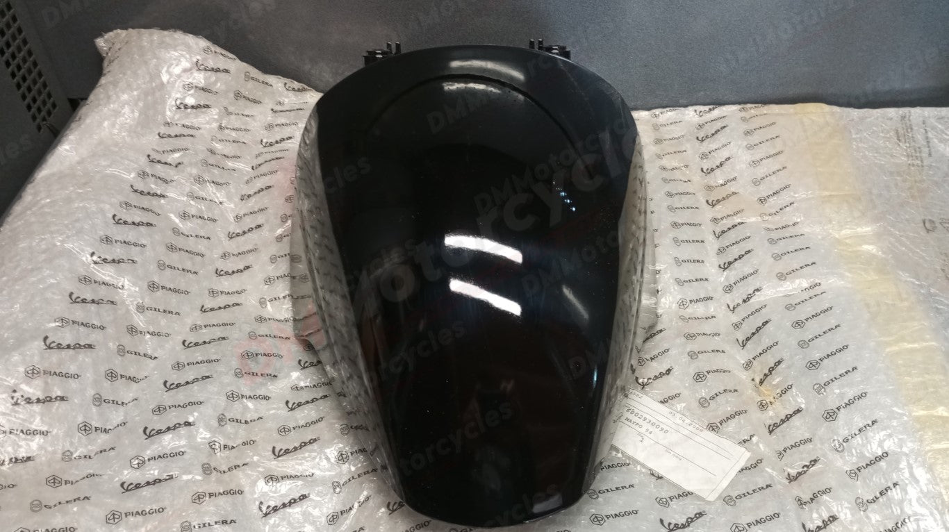 Piaggio genuine new fly 50 100 125 150 4t front mudguard pn 6002930090