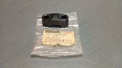 Yamaha genuine nos it bw mx yz yd yb dt ag rd rt tt xt xvs xs xtz sr upper handle holder pn 1e6-23441-00