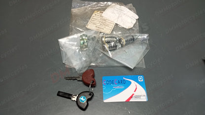 Piaggio genuine new skipper 125 150 4t 1998-2005 lock assy set pn 576880