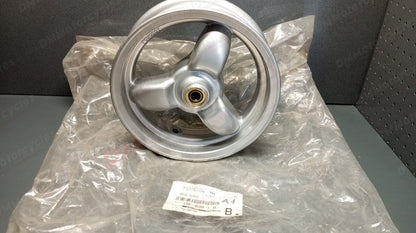 Peugeot genuine nos tkr 50 trekker 50 front wheel silver 3x10 pn 737761gw