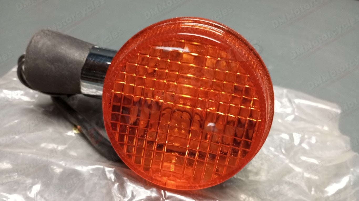 Honda aftermarket new shadow 750 vt750 front left or rear right turn signal
