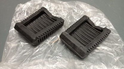 Aftermarket new suzuki fm50 landie foot peg rubber pair