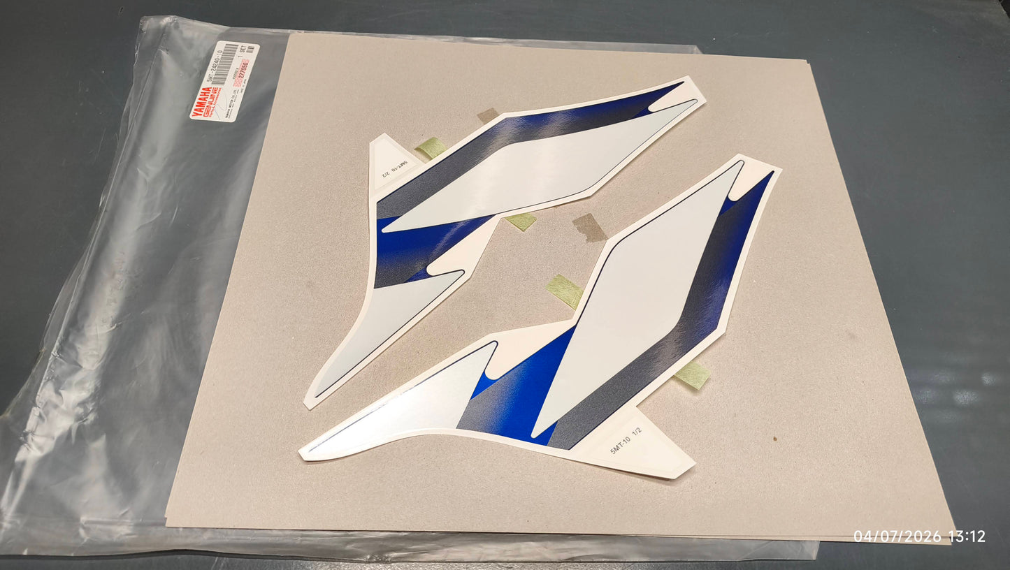 Yamaha genuine new yzf r6 2001 graphic set decal pn 5mt-24240-10