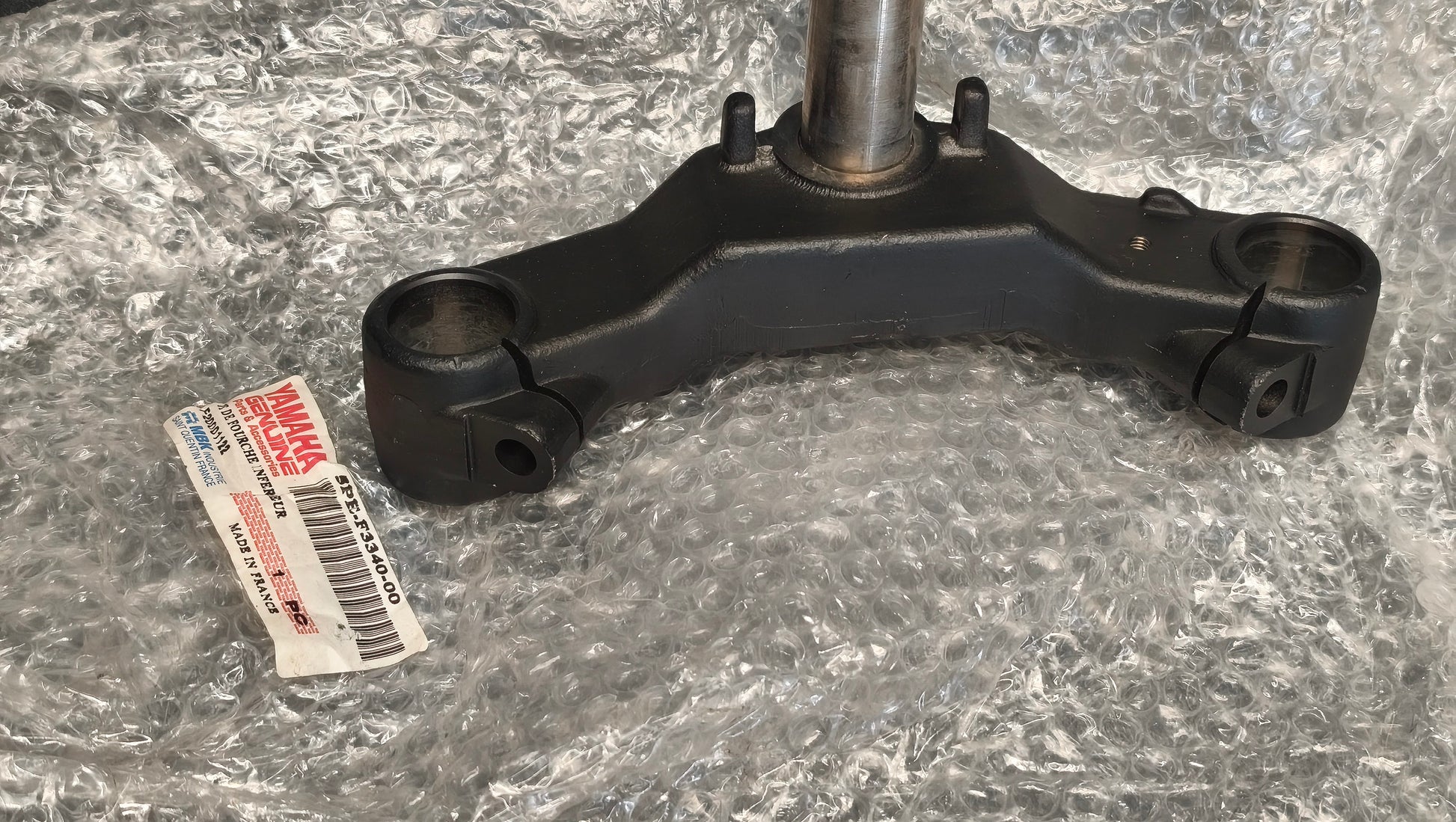 Yamaha genuine new yq50 aerox 2001 under bracket comp pn 5pe-f3340-00