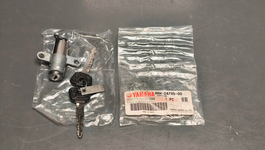 Yamaha genuine new fzr1000 gts1000 tdm850 srx400 tdr125 seat lock assembly pn 4bh-24705-00 - Www.dm-motorcycles.com