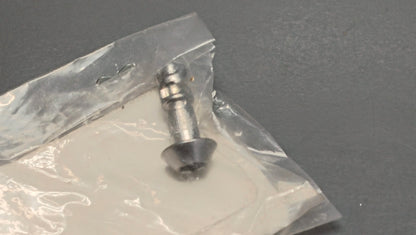 Yamaha genuine new yzf r1 2002-2008 head fairing screw pn 5pw-28386-00