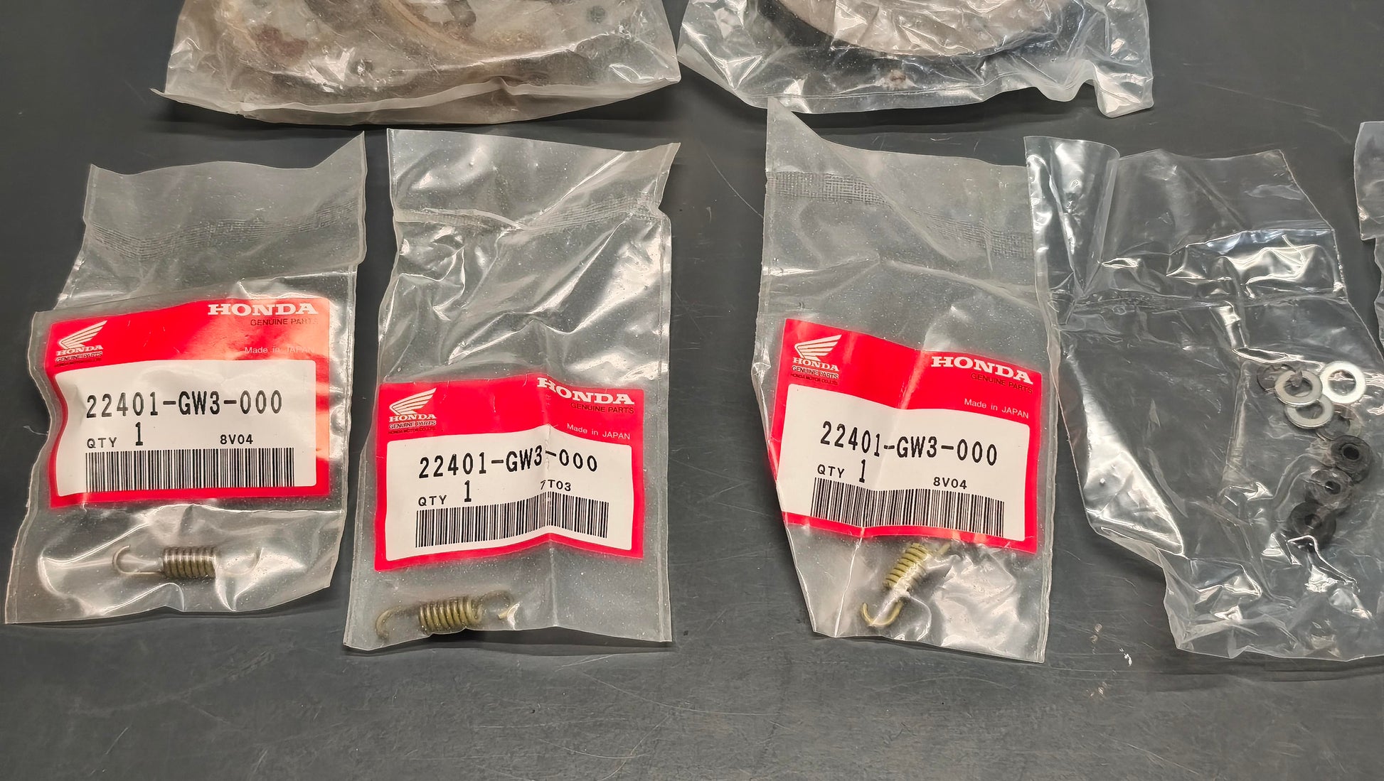 Honda genuine new clutch kit set GW3 Lead90 NH90 1991 SA75 1989-93 pn 22535-GW3-315