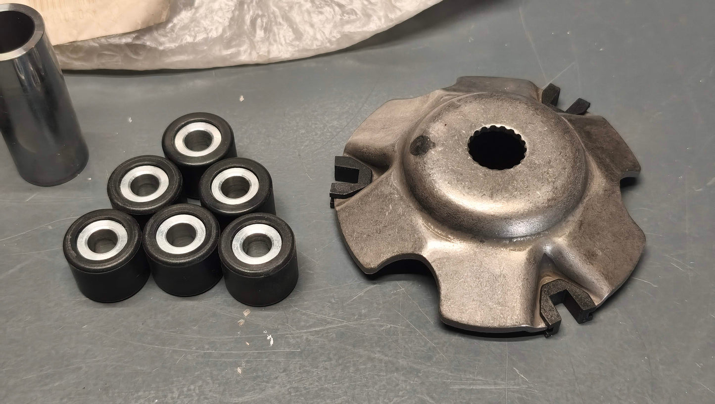 Piaggio genuine new nrg zip typhoon dna fly lx sr 50 variator half pulley assy pn cm110301